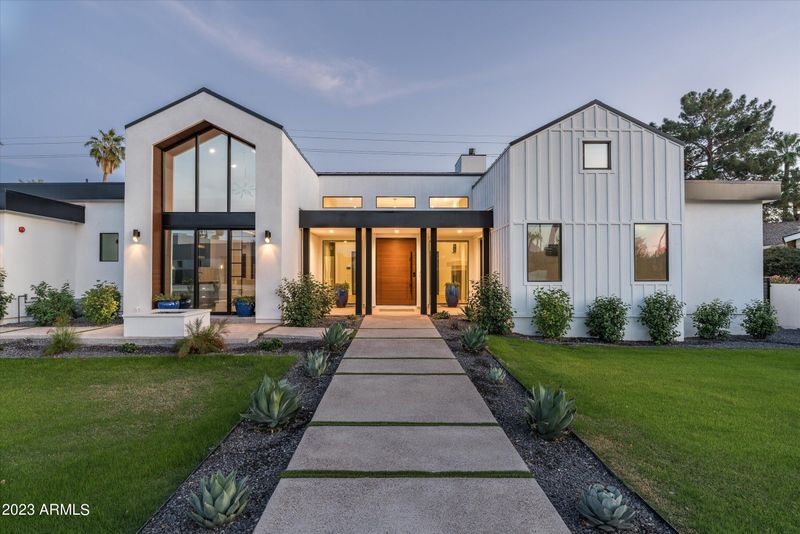 6811 E Lafayette Blvd, Scottsdale, AZ 85251