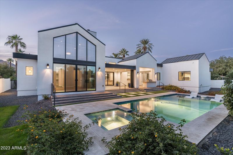 6811 E Lafayette Blvd, Scottsdale, AZ 85251