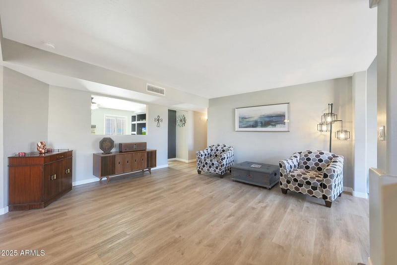 6811 Hearn Rd, Scottsdale, AZ 85254