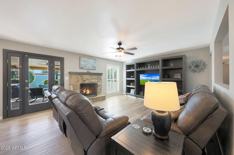 6811 Hearn Rd, Scottsdale, AZ 85254