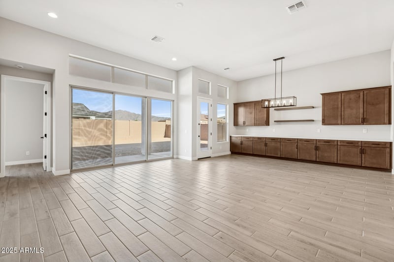 6812 190th Ave, Waddell, AZ 85355