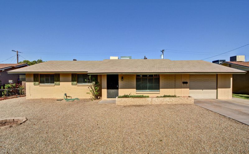6812 N 38th Dr, Phoenix, AZ 85019