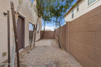 6812 8th Dr, Phoenix, AZ 85041