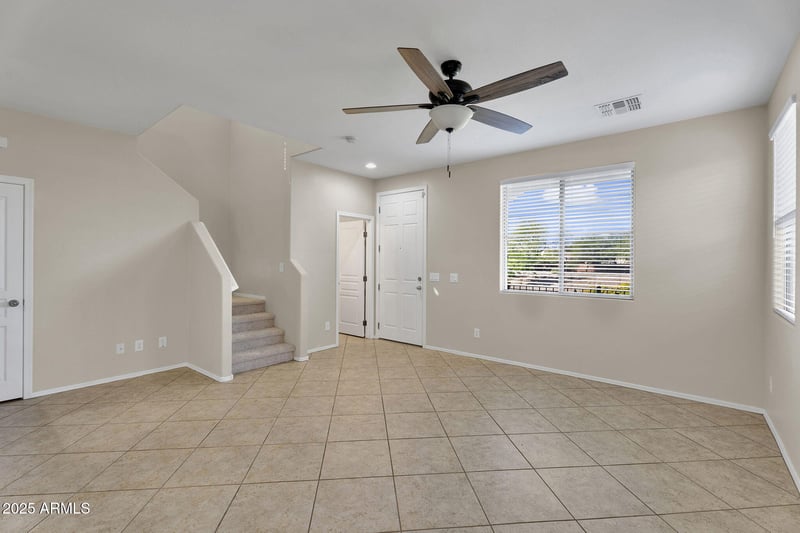 6813 7th Ln, Phoenix, AZ 85041