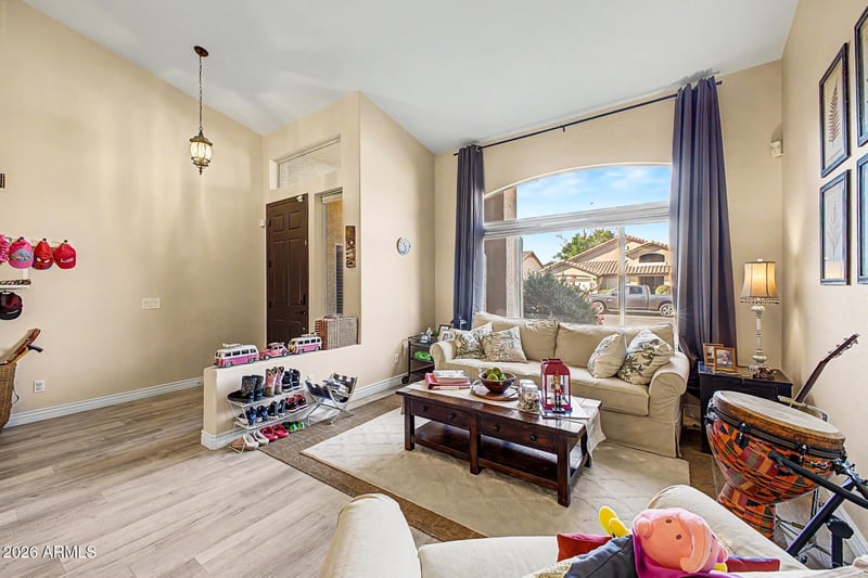6813 W Ivanhoe St, Chandler, AZ 85226