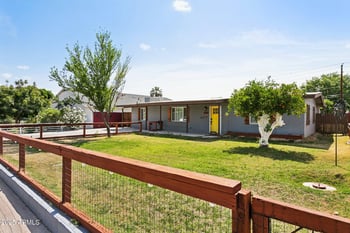 6814 14th St, Phoenix, AZ 85014