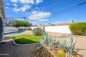 6814 Belleview St, Scottsdale, AZ 85257
