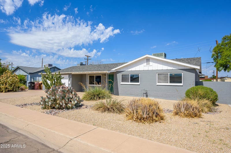 6814 Belleview St, Scottsdale, AZ 85257