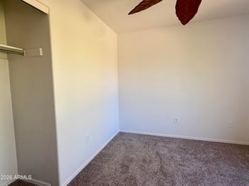6814 77th Ave, Glendale, AZ 85303