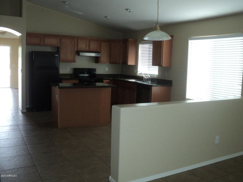 6814 S 44th Ave, Laveen, AZ 85339