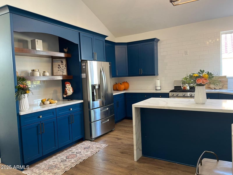 6815 33rd Ave, Phoenix, AZ 85041