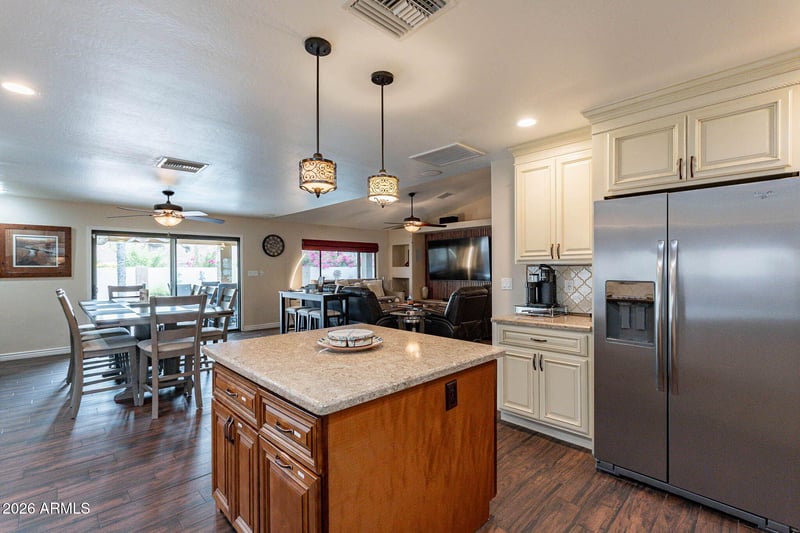 6815 Phelps Rd, Scottsdale, AZ 85254