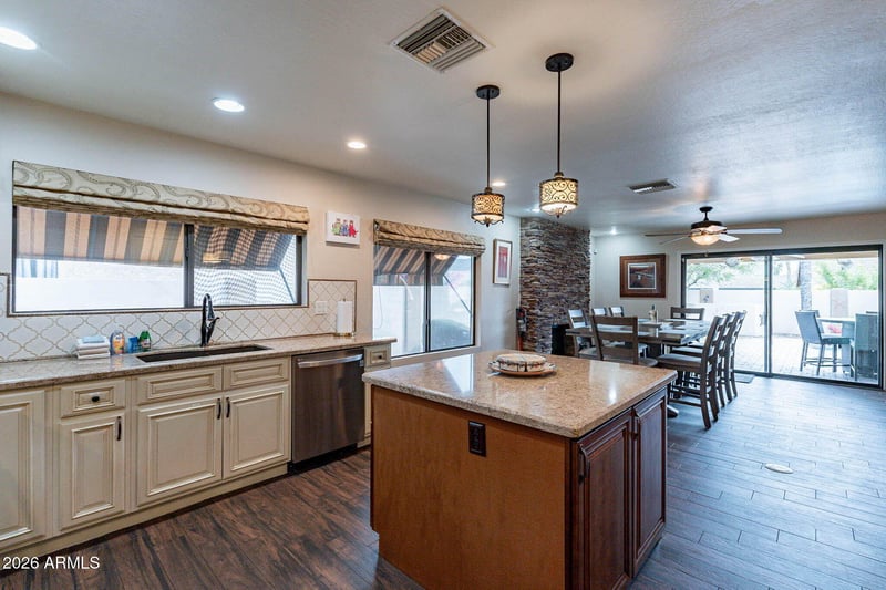6815 Phelps Rd, Scottsdale, AZ 85254