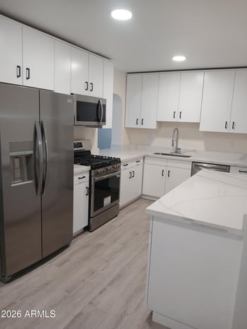6815 32nd Ave, Phoenix, AZ 85017