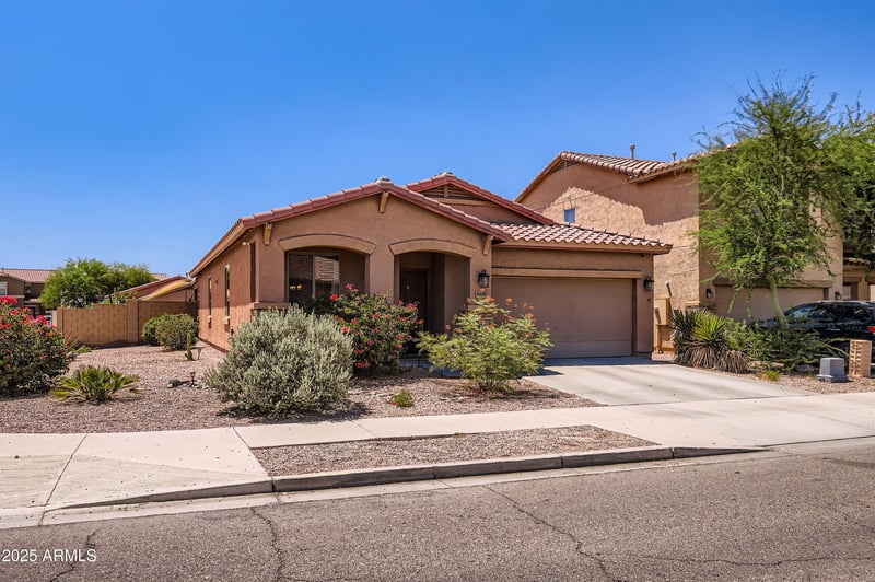 6816 70th Ave, Laveen, AZ 85339