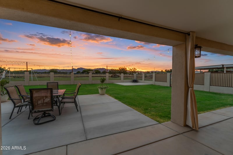 6816 N 171st Dr, Waddell, AZ 85355
