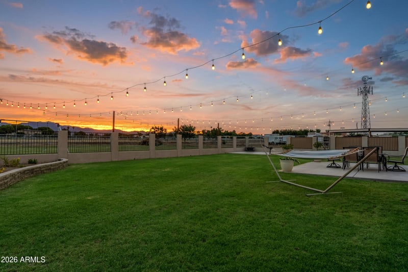 6816 N 171st Dr, Waddell, AZ 85355