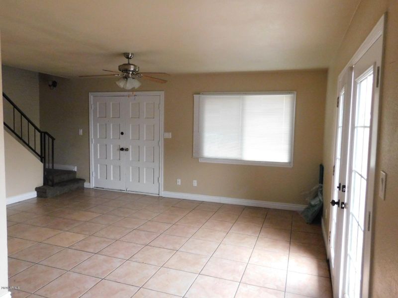 6816 W Devonshire Ave, Phoenix, AZ 85033