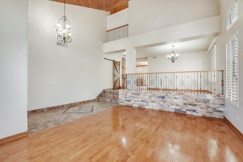 6817 W Marco Polo Rd, Glendale, AZ 85308