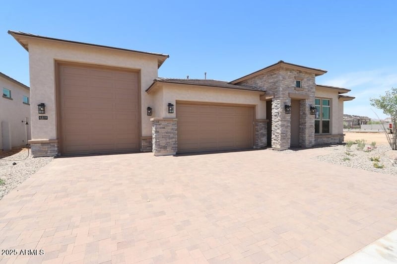 6818 190th Ave, Waddell, AZ 85355