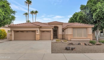6818 Skylark Dr, Glendale, AZ 85308