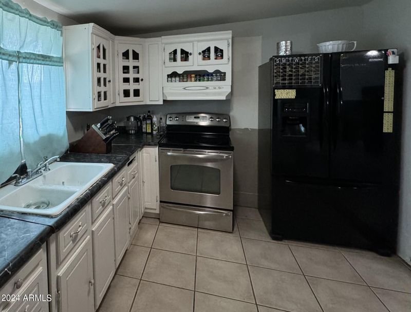 6819 W Windsor Ave, Phoenix, AZ 85035