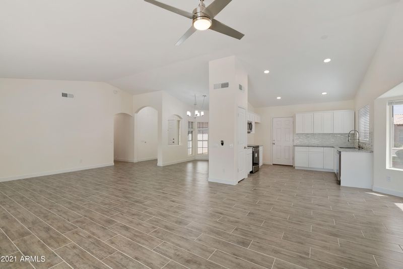682 E Kent Ave, Chandler, AZ 85225