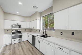 682 S Jesse St, Chandler, AZ 85225