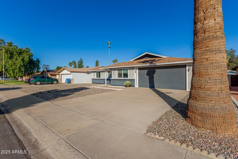 682 Gail Dr, Chandler, AZ 85225