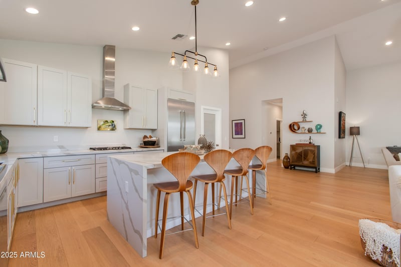 6820 14th St, Phoenix, AZ 85014