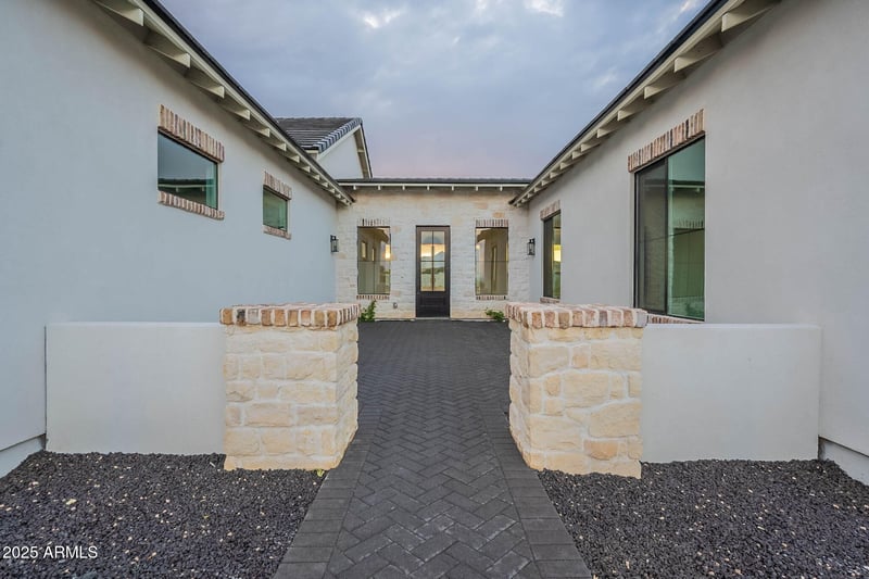 6820 178th Ln, Waddell, AZ 85355