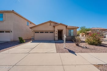 6820 68th Ln, Laveen, AZ 85339