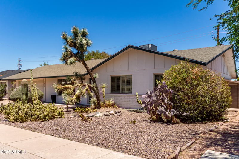 6820 Pinchot Ave, Scottsdale, AZ 85251