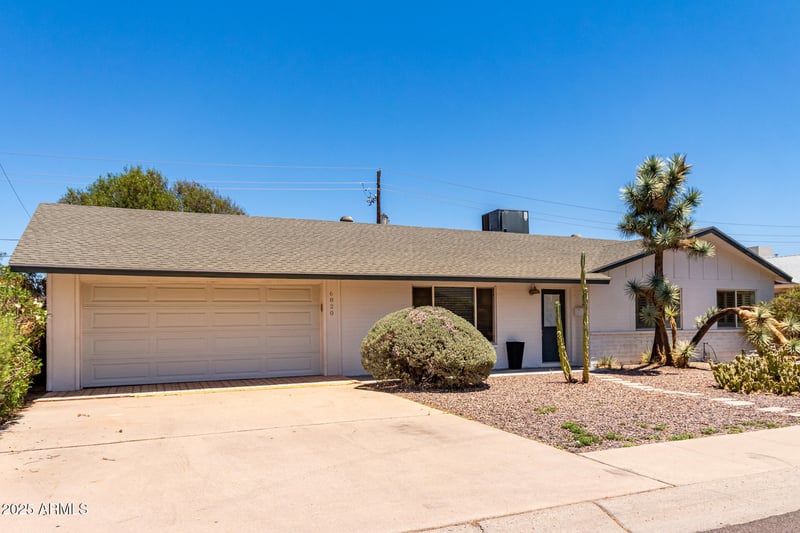 6820 Pinchot Ave, Scottsdale, AZ 85251