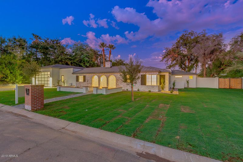6821 N 2nd Pl, Phoenix, AZ 85012