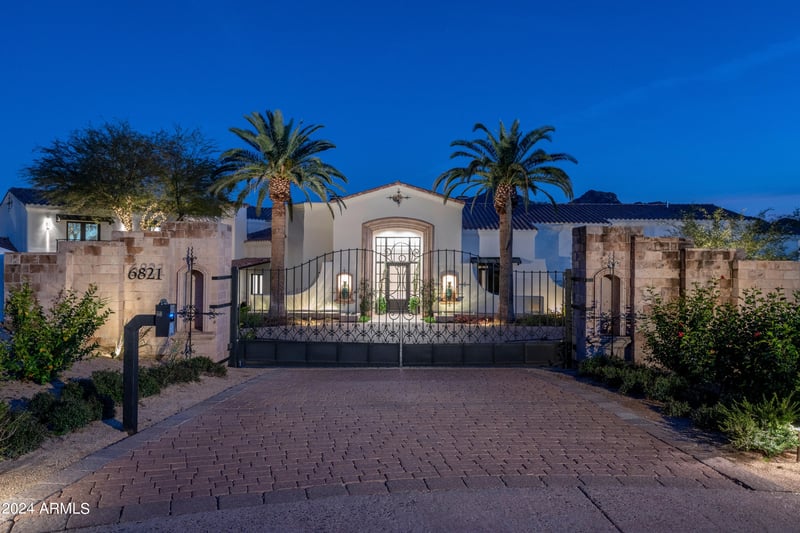 6821 N 46th St, Paradise Valley, AZ 85253