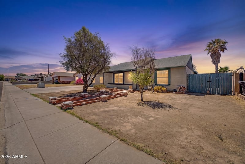 6821 W Jenan Dr, Peoria, AZ 85345