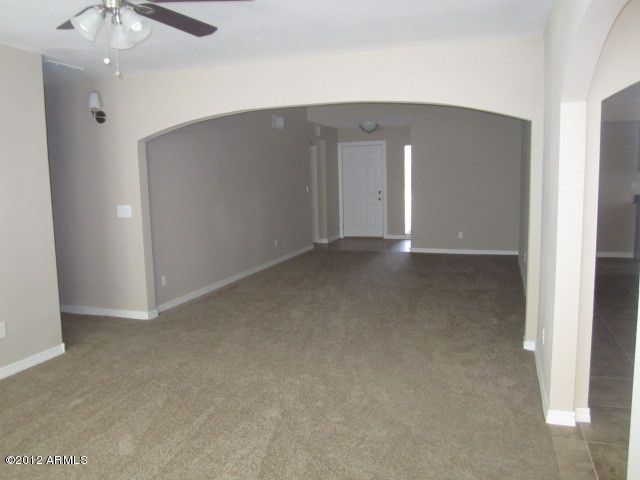 6822 S 43rd St, Phoenix, AZ 85042
