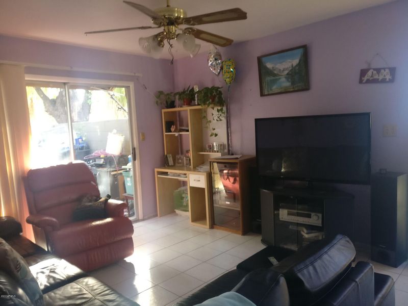 6823 W Devonshire Ave, Phoenix, AZ 85033