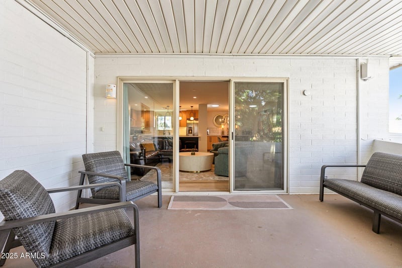 6824 2nd St #215, Scottsdale, AZ 85251