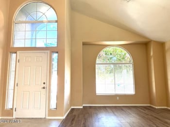 6824 33rd Ave, Phoenix, AZ 85041