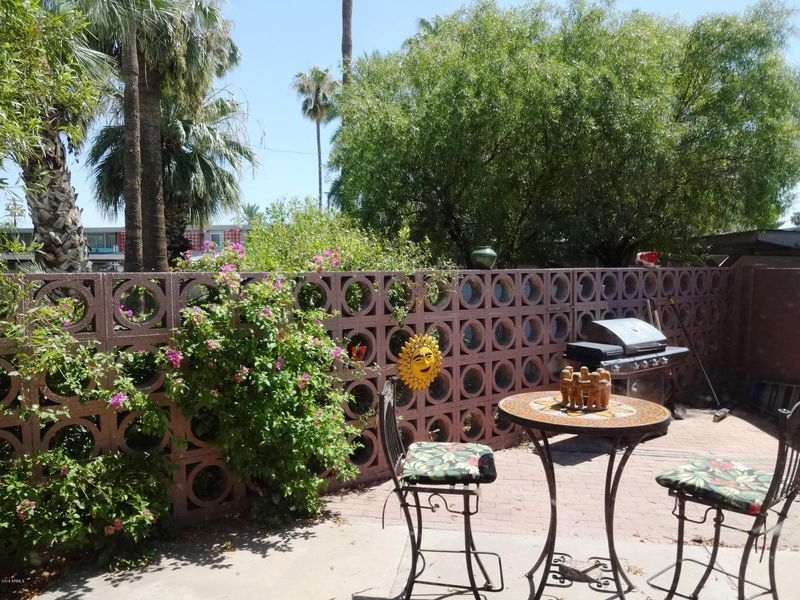 6824 E 4th St, Scottsdale, AZ 85251