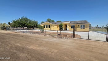6824 Illini St, Phoenix, AZ 85043