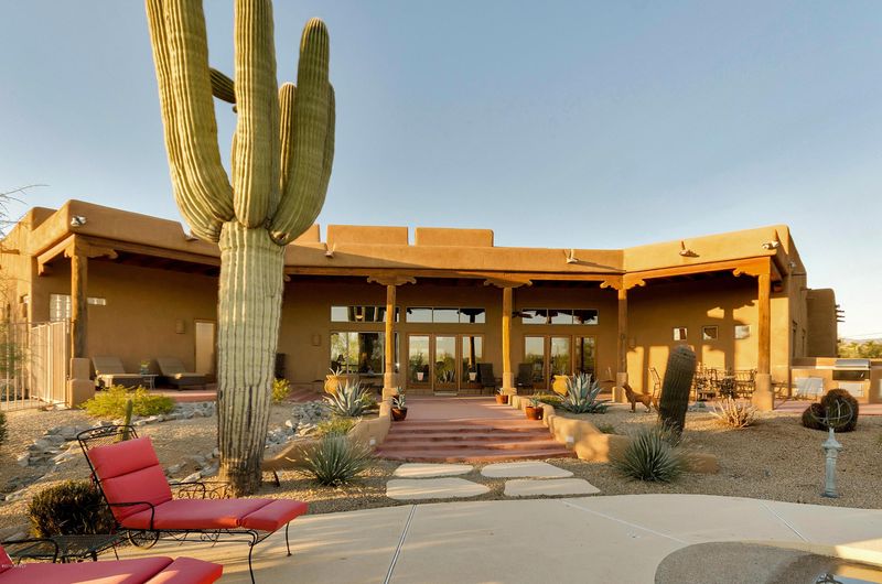 6825 E Lowden Dr, Scottsdale, AZ 85266