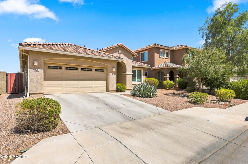 6825 N 130th Dr, Glendale, AZ 85307