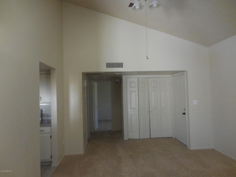 6825 S Jentilly Ln, Tempe, AZ 85283