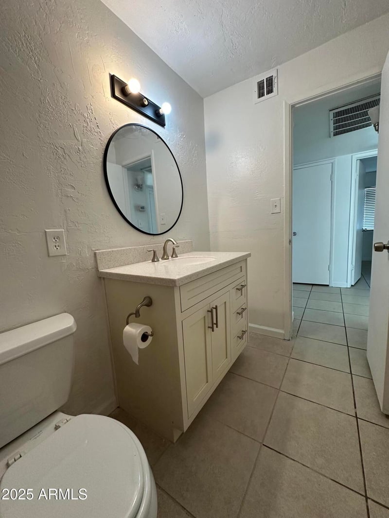 6825 Vernon Ave, Phoenix, AZ 85035