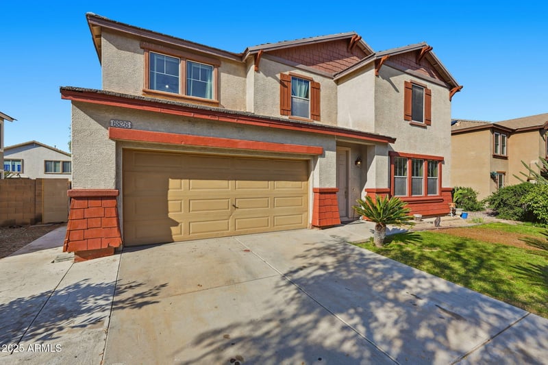 6826 41st Dr, Phoenix, AZ 85041