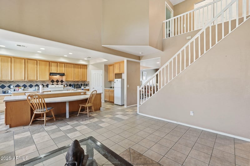 6826 41st Dr, Phoenix, AZ 85041