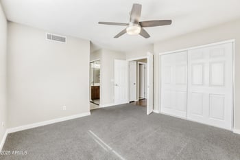 6827 Aire Libre Ave, Peoria, AZ 85382